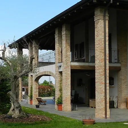 Quaderna Bed & Breakfast *